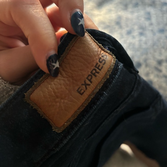 Express super soft jean leggings mid rise 4R - Picture 6 of 7